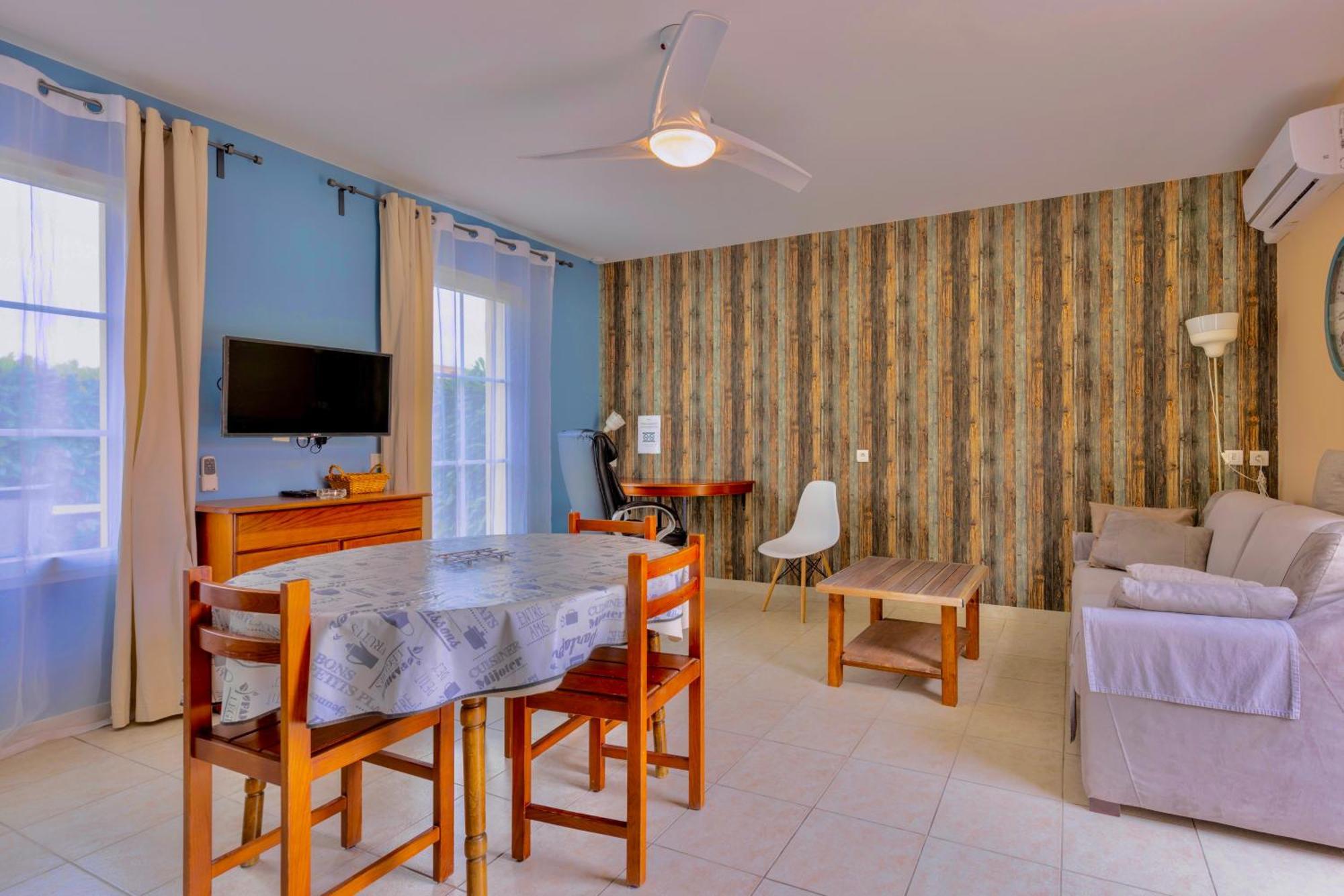 Atlantic Residence Жонзак Екстер'єр фото