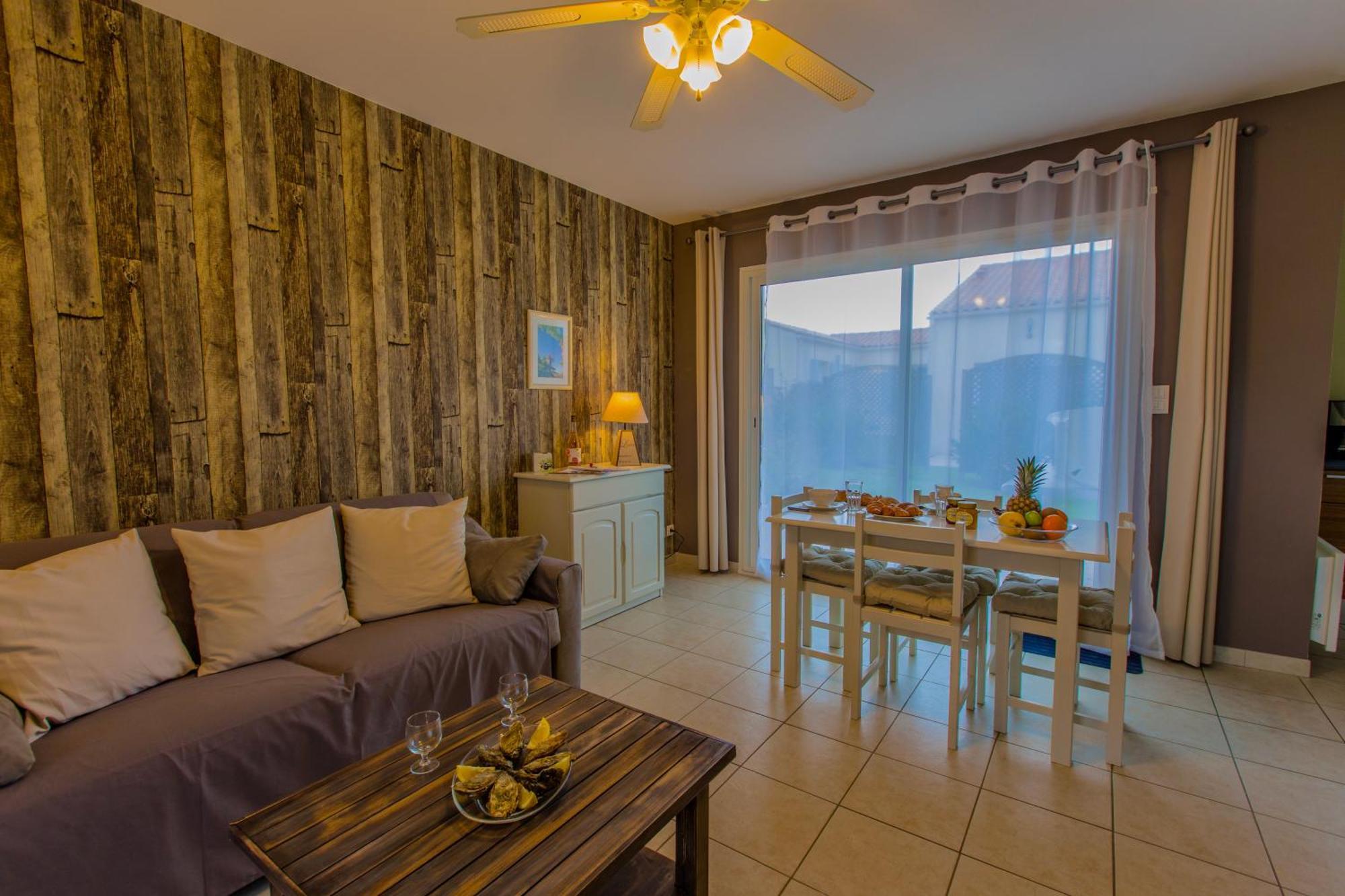 Atlantic Residence Жонзак Екстер'єр фото